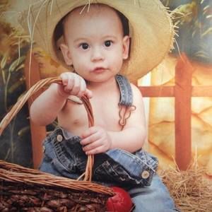 Meet your Posher, Julio